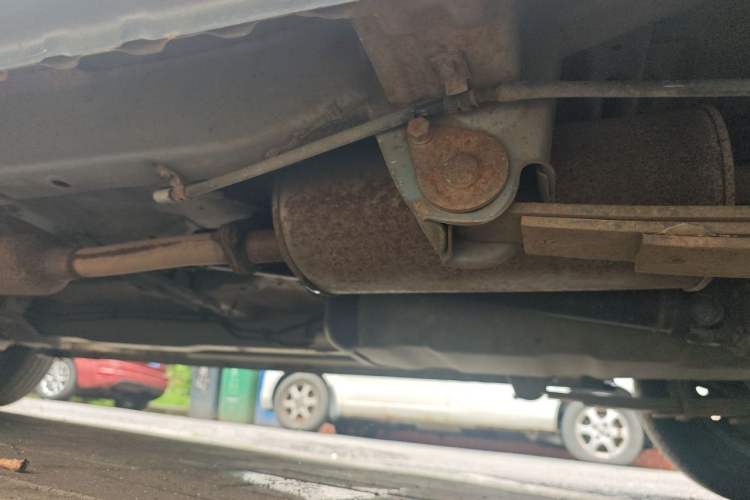 Used Wuling Hongguang 2014 1.5L Base Version Chassis Rear Left