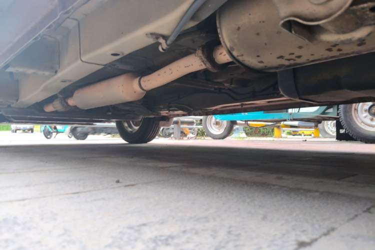 Used Wuling Hongguang 2014 1.5L S Comfort Model Chassis Rear Left