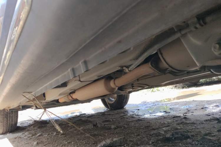 Used Wuling Hongguang 2014 1.5L S Luxury Model Chassis Rear Left