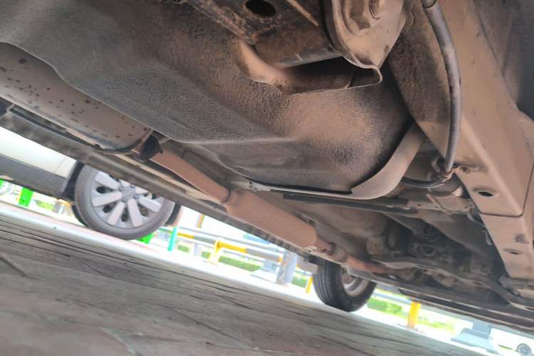 Used Wuling Hongguang 2014 1.5L S Comfort Model Chassis Rear Right
