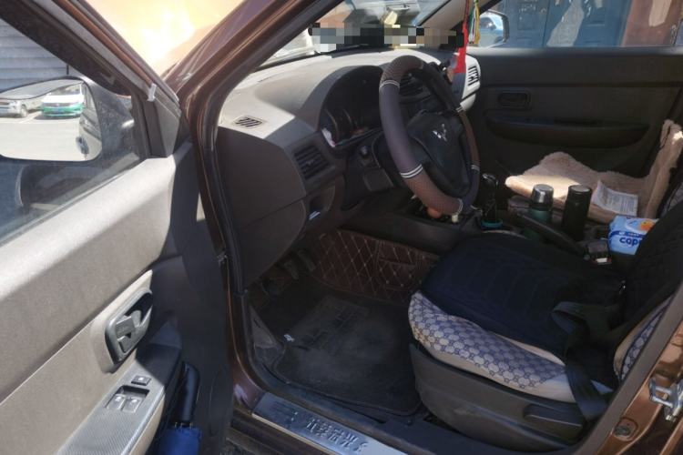 Used Wuling Hongguang 2014 1.2L Base Model China IV Driver Seat