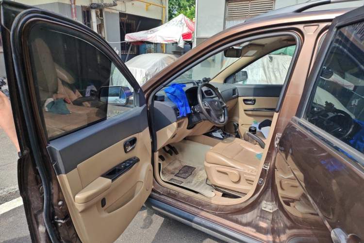 Used Wuling Hongguang 2014 1.5L S Luxury Model Driver Seat