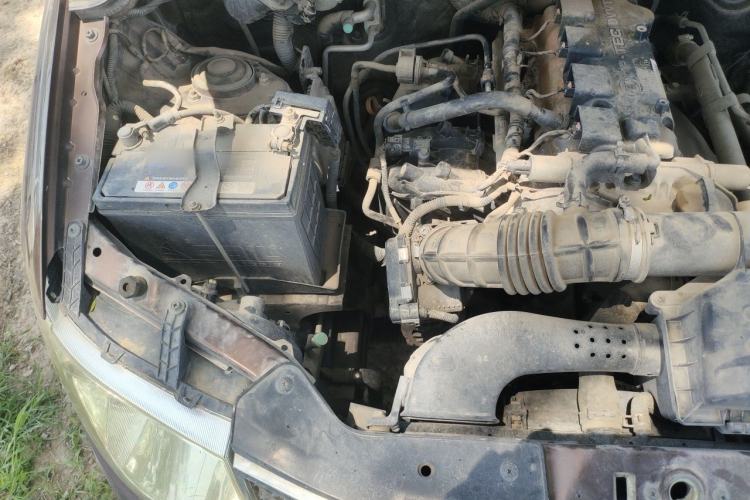 Used Wuling Hongguang 2014 1.5L S Comfort Model Engine Bay Right