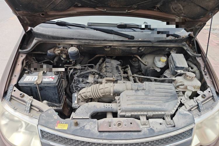 Used Wuling Hongguang 2014 1.5L S Standard Version Engine Bay