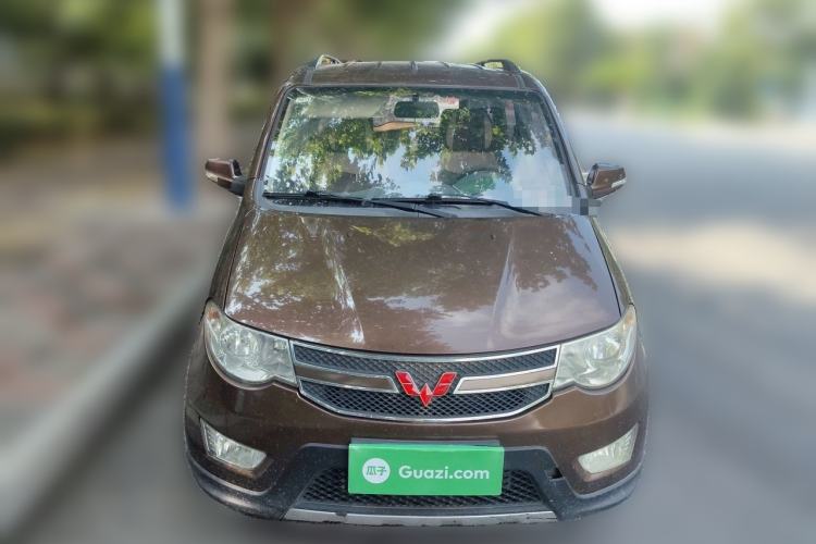 Used Wuling Hongguang 2014 1.5L S Comfort Model Front