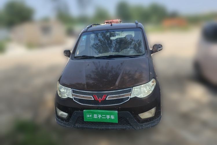 Used Wuling Hongguang 2014 1.5L S Comfort Model Front