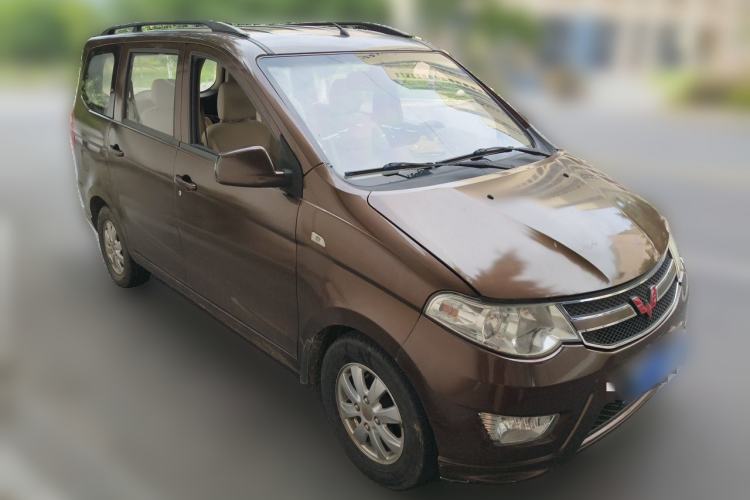 Used Wuling Hongguang 2014 1.2L S Standard Version China IV Standard Front Right 45 Deg