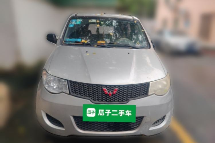 Used Wuling Hongguang 2014 1.2L Base Model China IV Front