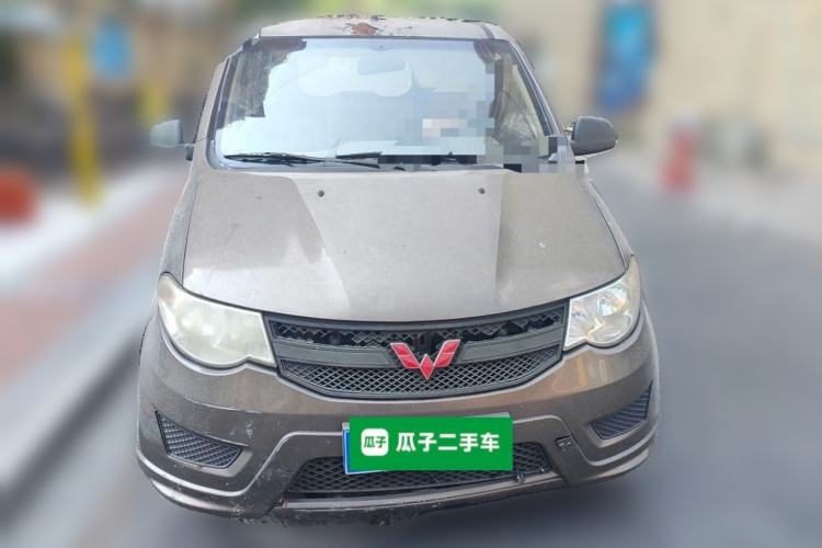 Used Wuling Hongguang 2014 1.5L S Standard Version Front