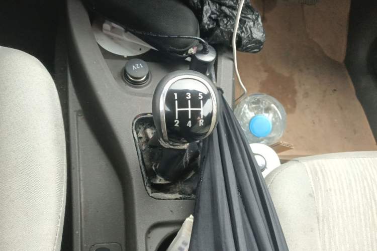 Used Wuling Hongguang 2014 1.2L Base Model China IV Gear Lever