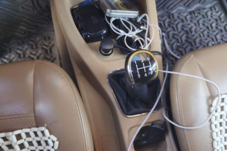 Used Wuling Hongguang 2014 1.5L S Comfort Model Gear Lever