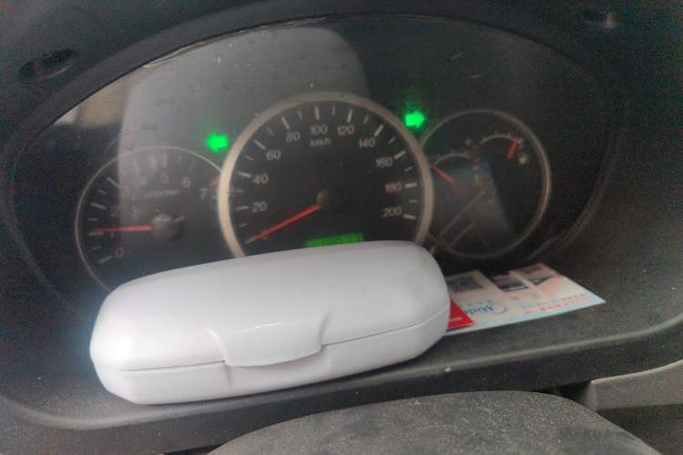 Used Wuling Hongguang 2014 1.2L Base Model China IV Instrument Cluster