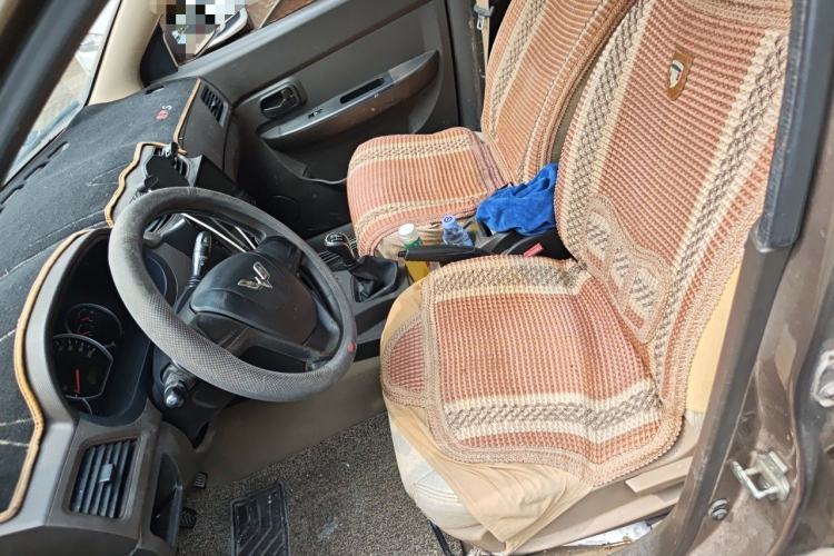 Used Wuling Hongguang 2014 1.5L Standard Version Left Front Seat