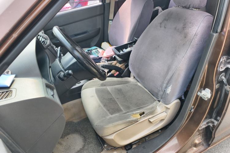 Used Wuling Hongguang 2014 1.5L S Standard Version Left Front Seat