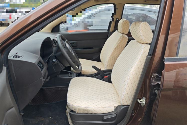 Used Wuling Hongguang 2014 1.2L Base Model China IV Left Front Seat