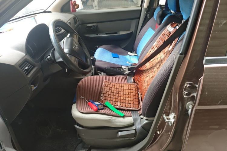 Used Wuling Hongguang 2014 1.5L S Standard Version Left Front Seat