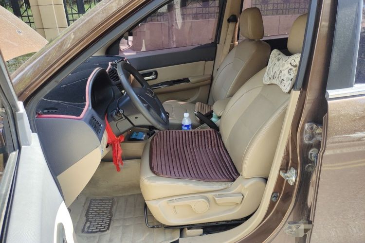 Used Wuling Hongguang 2014 1.5L S Standard Version Left Front Seat
