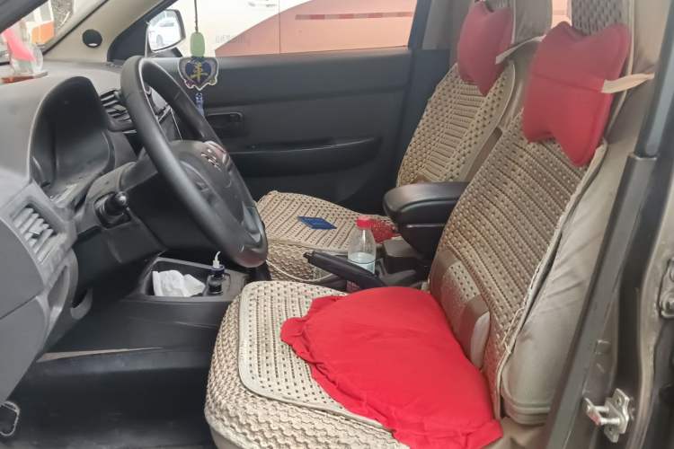 Used Wuling Hongguang 2014 1.5L S Standard Version Left Front Seat