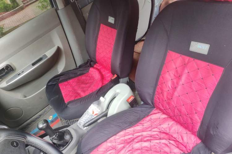 Used Wuling Hongguang 2014 1.2L Base Model China IV Left Front Seat