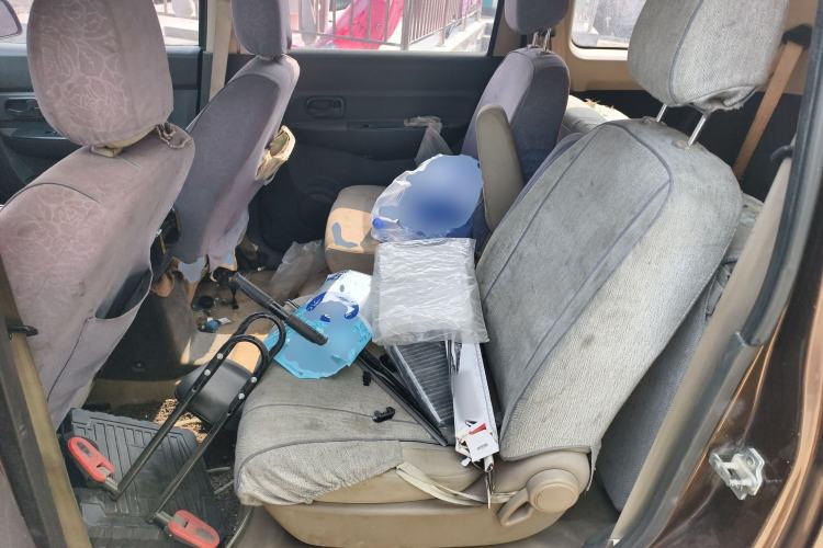 Used Wuling Hongguang 2014 1.5L S Standard Version Left Rear Seat