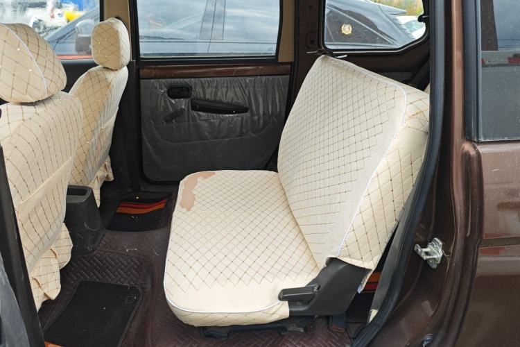 Used Wuling Hongguang 2014 1.2L Base Model China IV Left Rear Seat