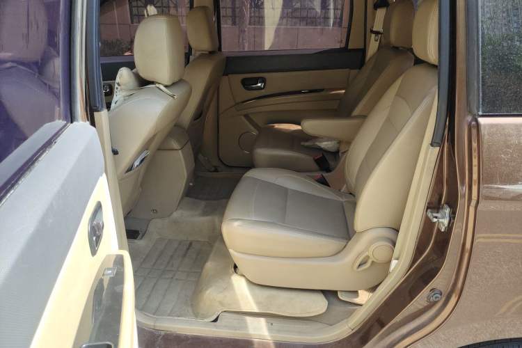Used Wuling Hongguang 2014 1.5L S Standard Version Left Rear Seat
