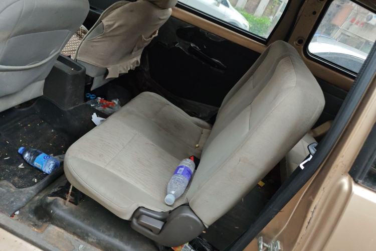 Used Wuling Hongguang 2014 1.5L Base Version Left Rear Seat