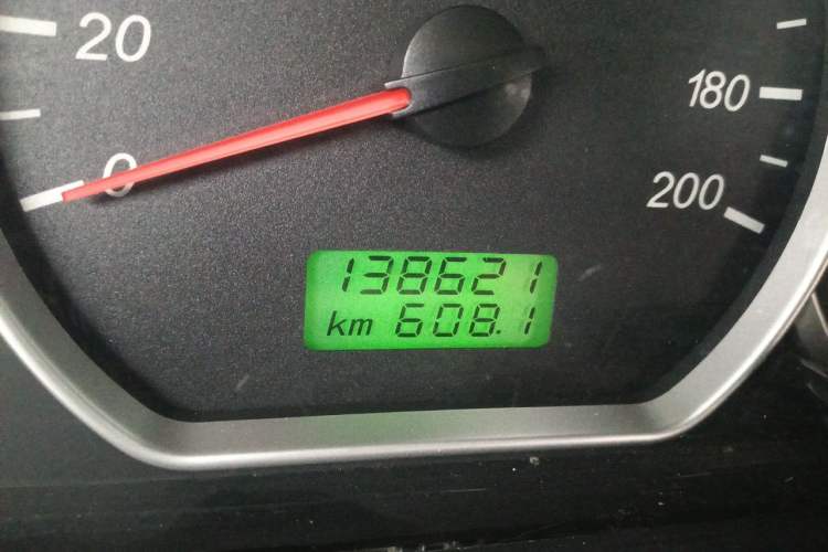 Used Wuling Hongguang 2014 1.2L Base Model China IV Odometer Close Up