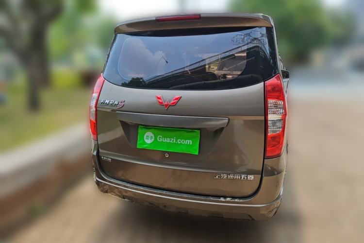 Used Wuling Hongguang 2014 1.5L Standard Version Rear
