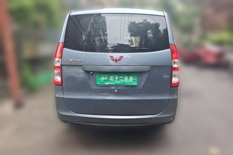 Used Wuling Hongguang 2014 1.5L Base Version Rear