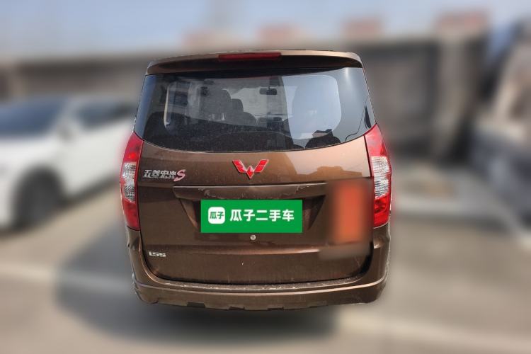 Used Wuling Hongguang 2014 1.5L S Standard Version Rear