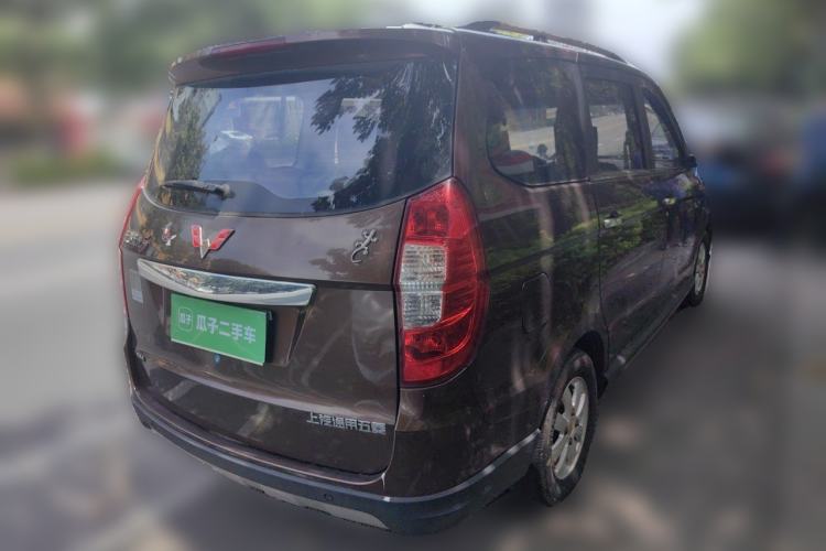 Used Wuling Hongguang 2014 1.5L S Luxury Model Rear Right 45 Deg