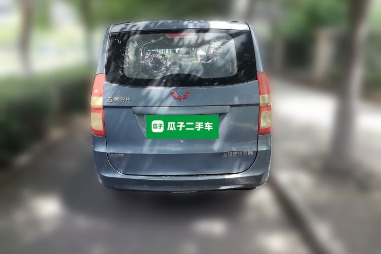 Used Wuling Hongguang 2014 1.5L Standard Version Rear