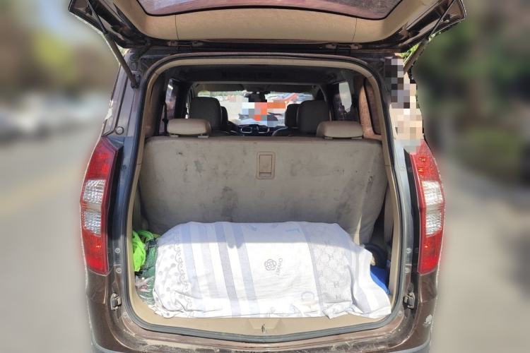 Used Wuling Hongguang 2014 1.5L S Standard Version Trunk