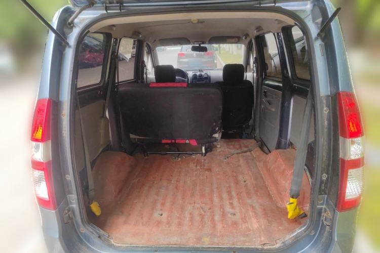 Used Wuling Hongguang 2014 1.2L Base Model China IV Trunk