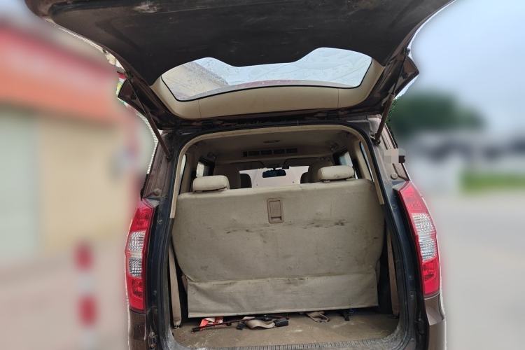 Used Wuling Hongguang 2014 1.5L S Standard Version Trunk