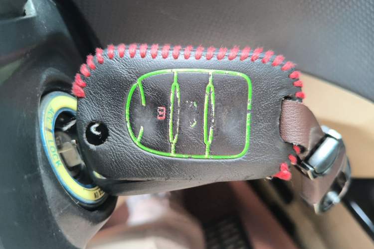 Used Wuling Hongguang 2014 1.5L S Comfort Model Vehicle Key