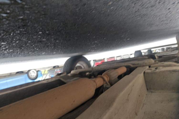 Used Wuling Hongguang 2014 1.5L Base Version Chassis Front Left
