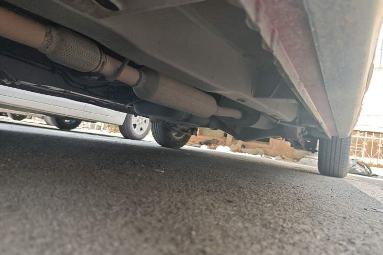 Used Wuling Hongguang 2014 1.5L S Comfort Model Chassis Front Left