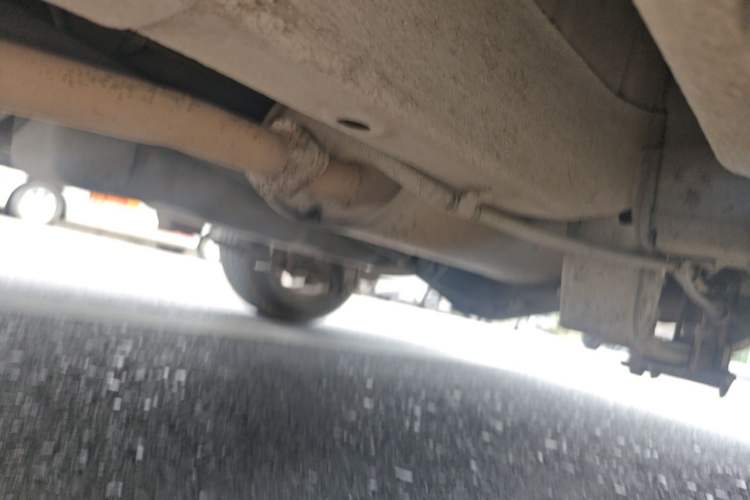 Used Wuling Hongguang 2014 1.5L Base Version Chassis Rear Left