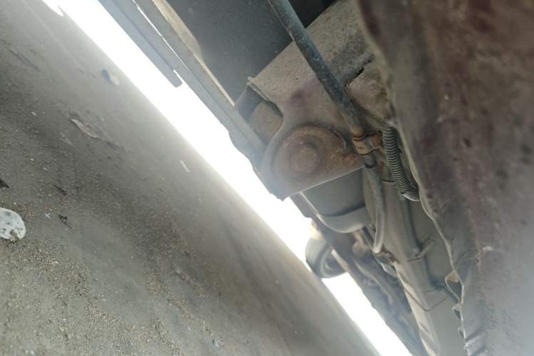 Used Wuling Hongguang 2014 1.5L Base Version Chassis Rear Right