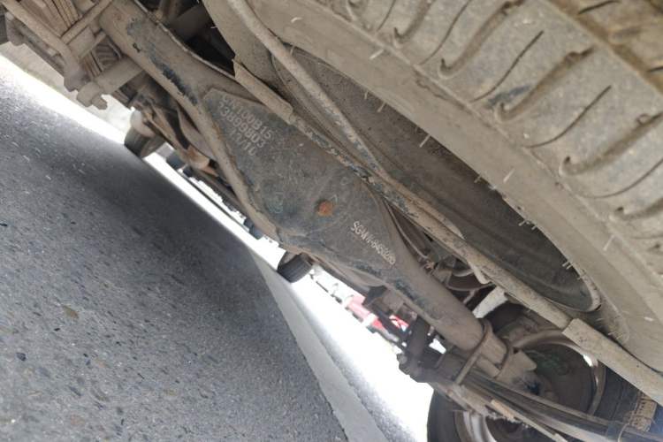 Used Wuling Hongguang 2014 1.5L Base Version Chassis Rear
