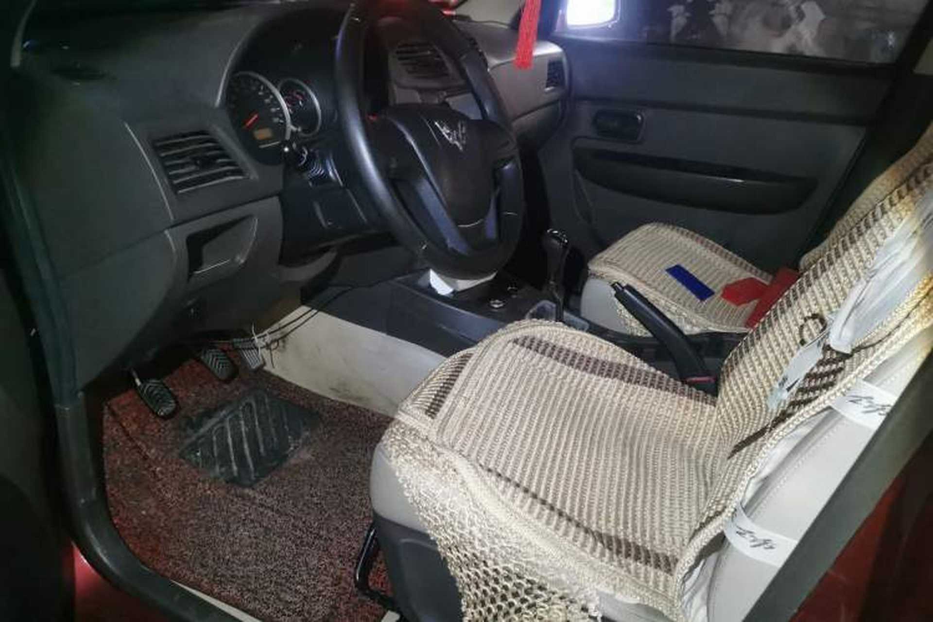Used Wuling Hongguang 2014 1.5L Standard Version Driver Seat