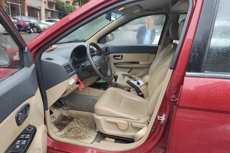 Used Wuling Hongguang 2014 1.5L S Luxury Model Driver Seat