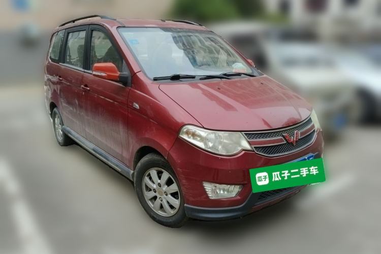 Used Wuling Hongguang 2014 1.2L S Comfort Model China IV Front Right 45 Deg