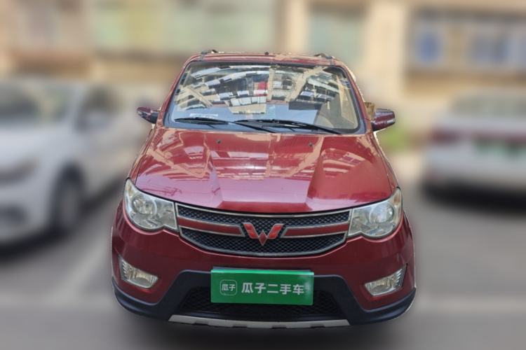 Used Wuling Hongguang 2014 1.5L S Comfort Model Front