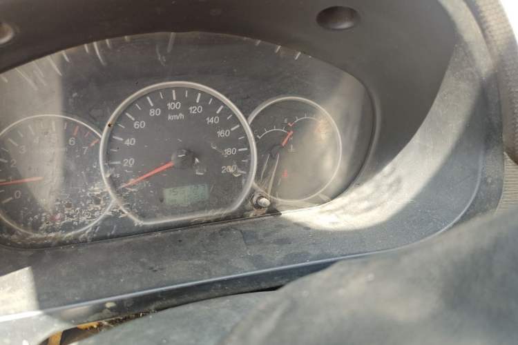 Used Wuling Hongguang 2014 1.5L Base Version Instrument Cluster