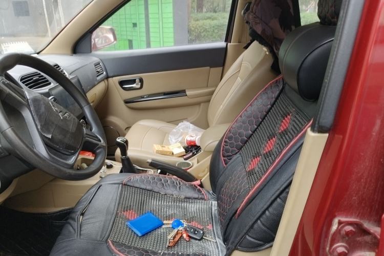 Used Wuling Hongguang 2014 1.2L S Comfort Model China IV Left Front Seat