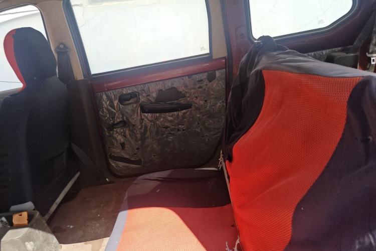 Used Wuling Hongguang 2014 1.5L Base Version Left Rear Seat