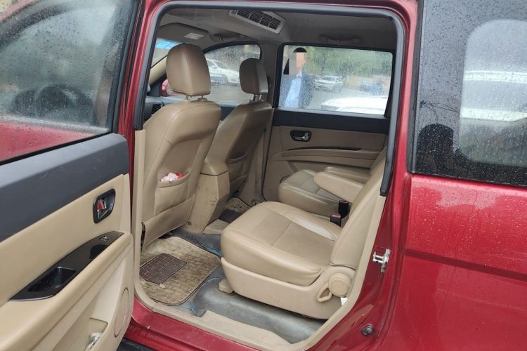 Used Wuling Hongguang 2014 1.5L S Luxury Model Left Rear Seat